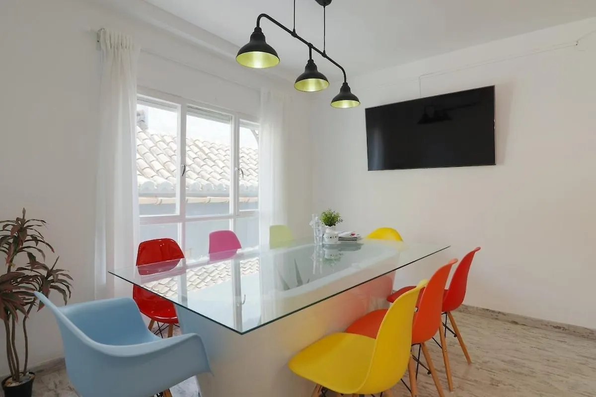 C91 - Two Bedroom Apartment Next To Alcazaba Malaga Spain