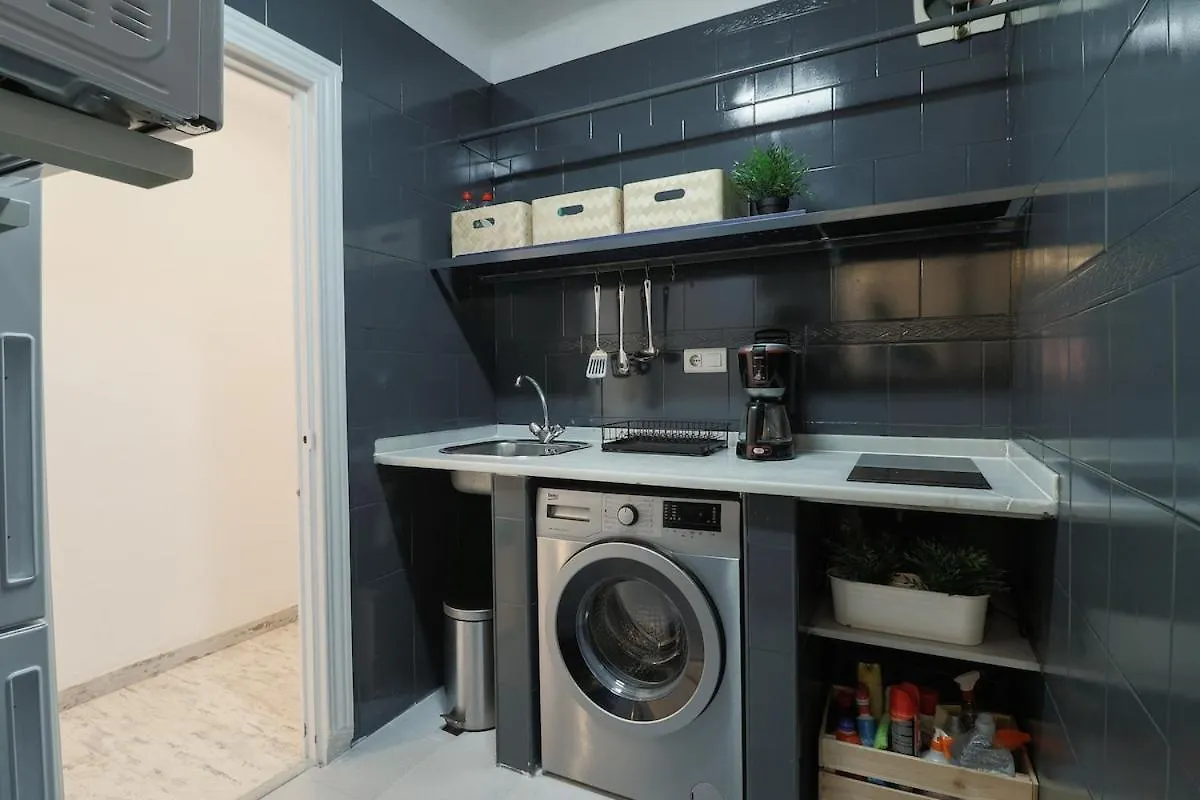 C91 - Two Bedroom Apartment Next To Alcazaba Malaga