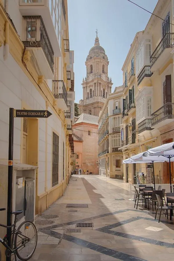 C91 - Two Bedroom Apartment Next To Alcazaba Malaga Spain