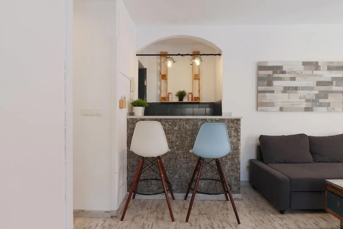C91 - Two Bedroom Apartment Next To Alcazaba Malaga